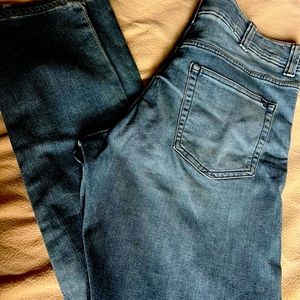 Men’s wrangler jeans